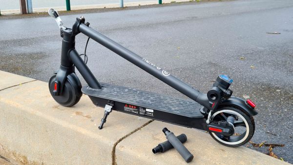Electric scooter test E WAY E250 folded with handlebars removed