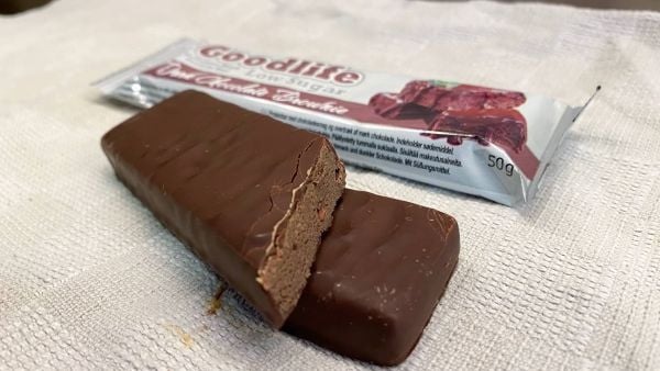 Proteinbar goodlife dark chocolate brownie 04